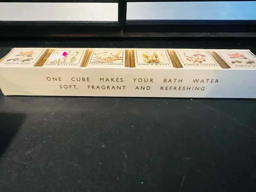 Vintage Bath Cubes The Fragrance of an English Country Garden Assorted Soap Set